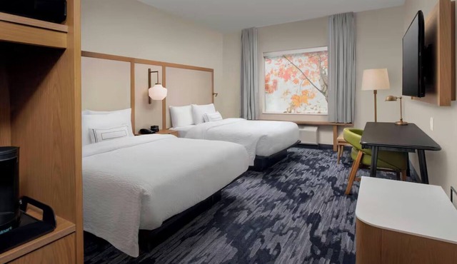 4 Bright & Relaxing Rooms l Free Breakfast, Near to CityPlace Doral - 0.4 mi in Doral
