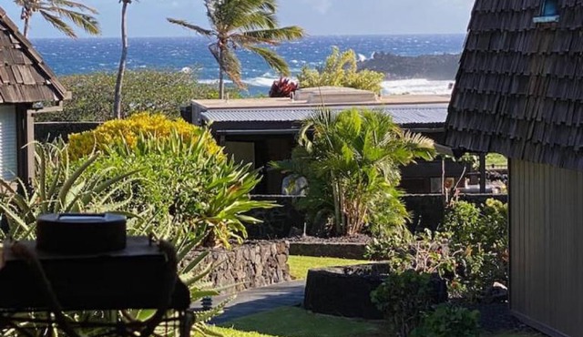 71 Dramatic Ocean and Lava in Pahala