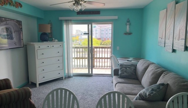 Beach Days & Bay Sunsets. Your Easy OCMD Escape! Raffles Unit 339 N in Ocean City