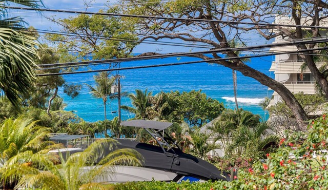 Beach Haven at Malia Kai – Prime Location near downtown, Incredible Views & Pool