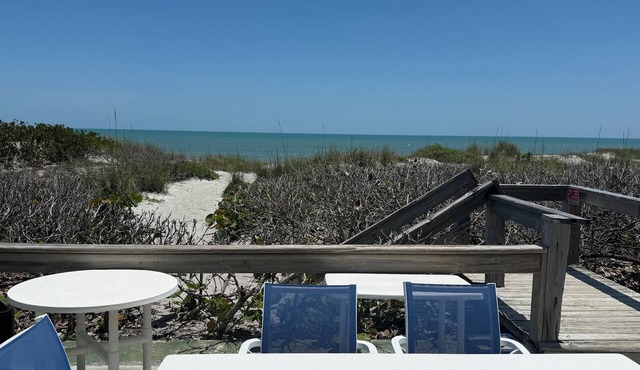 Beachfront Paradise! 1 Bedroom First Floor Condo in Cocoa Beach