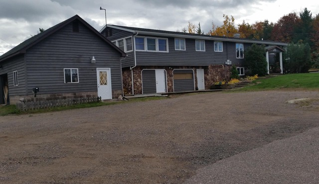 Beautiful setting, 2 mi W of Marquette, sleeps 8, on the Iron Ore Heritage Trail in Marquette