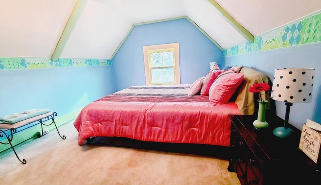 BELLE ON HARLEM - Shared Homestay in Rockford
