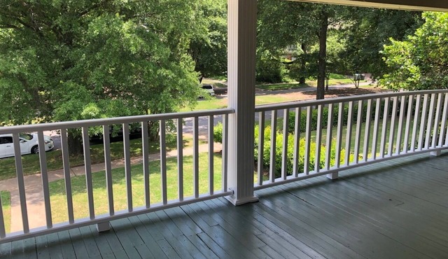 Belvedere Manor 4 Quiet 1-king bed apt Memphis Midtown, 4min to hospital, up in Memphis