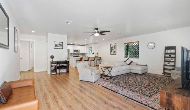 Big Oasis Retreat, 2 Bedroom Private Home in Escondido