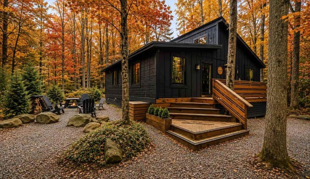Black Bear Lodge - Fire Pit - Hot Tub in Cosby