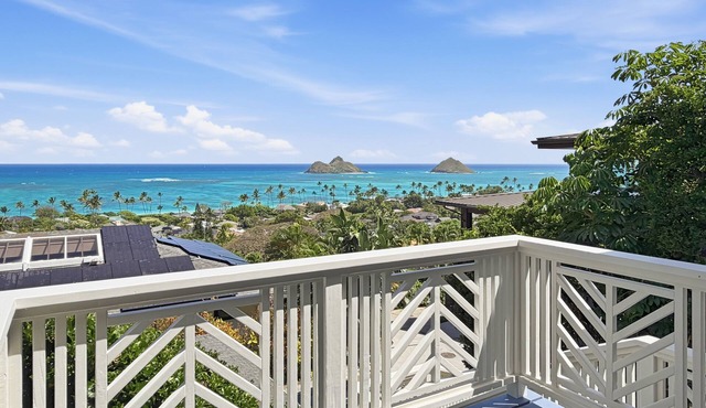 Bright Kai Nalu w/Ocean Views, Lanai + Open Living