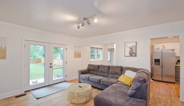 Charming 3-bedroom 3Bathroom House in the Medical District in Decatur