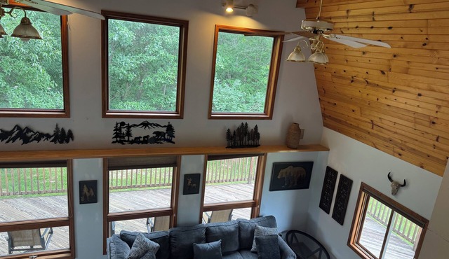 Charming Barndominium with AC and full amenities in Colchester - 3 bedrooms in Colchester
