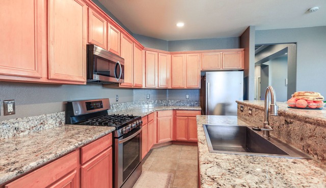 Charming Henderson Home: 6 Mi to Lake Las Vegas! in Henderson