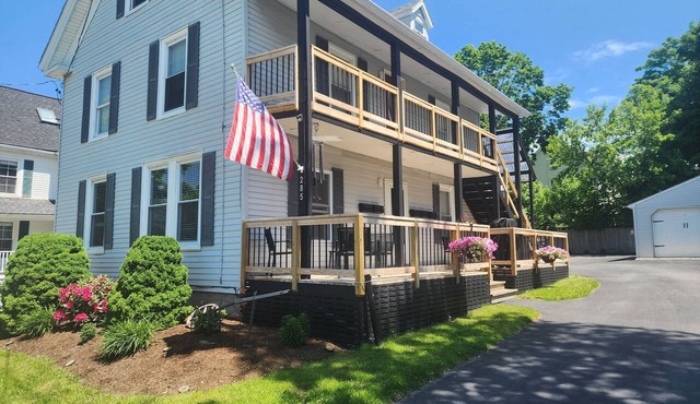 Charming studio in Bangor Maine on Broadway park. in Bangor