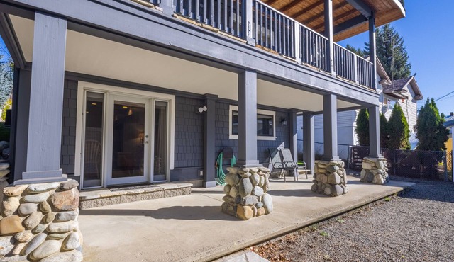 Cle Elum Studio Suite - Walk to Town! in Cle Elum