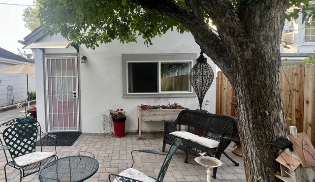 Come experience this cozy cottage in the heart of it all! in Carson City