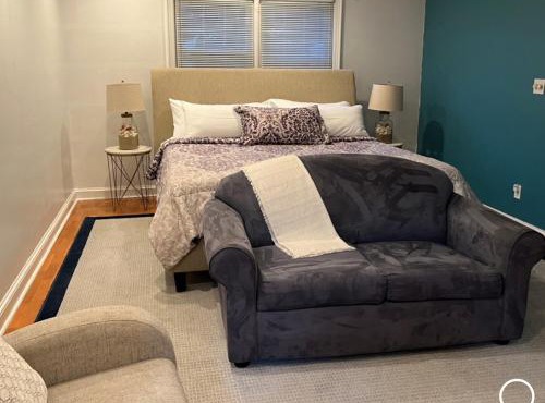 Cozy Elegance in Teaneck