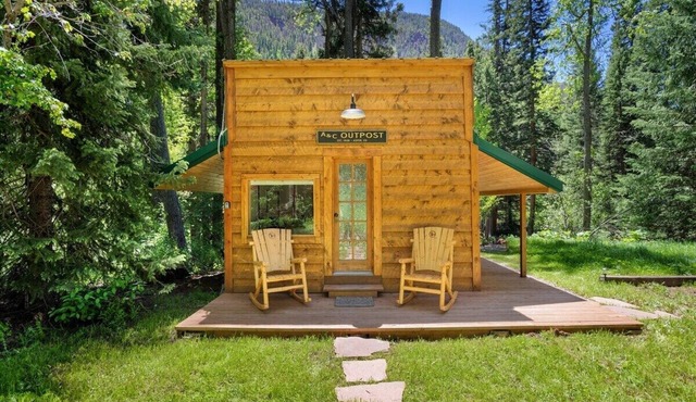 Creekside Maroon Bells Cabin at T-Lazy-7 Ranch, 5 Min to Maroon Bells & Highlands, 10 to Aspen in Aspen