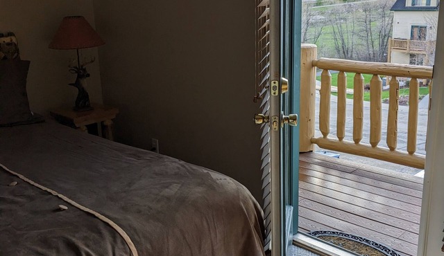 Eden/Powder Mountain/Snowbasin: mountain getaway, skiing, hiking, biking, golf in Eden