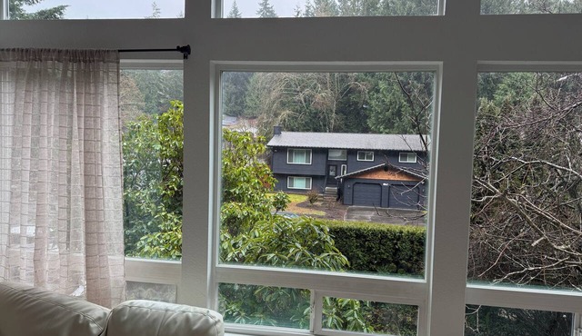 Enjoy a pleasant furnished hotel like suite experience in charming Lynnwood in Lynnwood