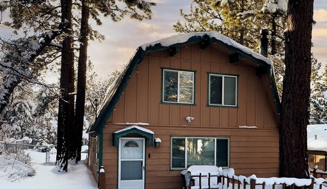 EV Charger available at the cabin in the woods in Sugarloaf
