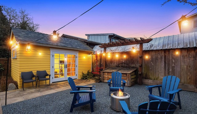 Expansive Home~ GreenLake·Arcade·Gym·Backyard·BBQ in Seattle