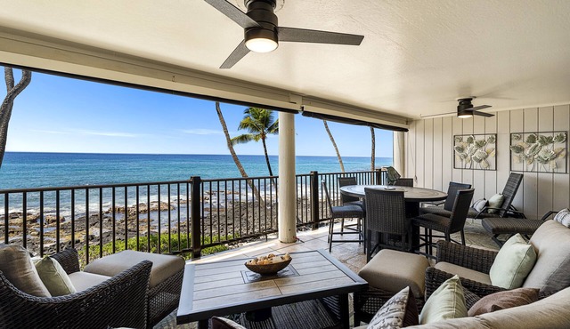 Fabulous Oceanfront Two Bedroom w/Huge Lanai & Central A/C!
