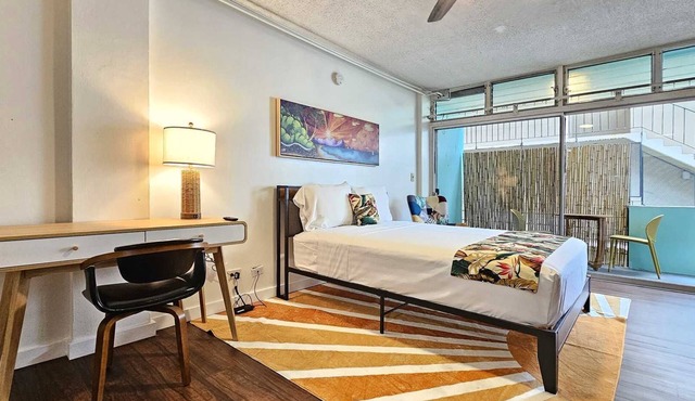 Furnished monthly rental Waikiki Neighborhood 205