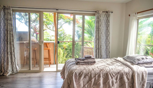 Gingerhill Farm Retreat. Commune with Nature In South Kona.