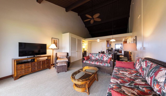 Hanalei Bay Resort with World-Class Tennis | 2 Spacious Units with Pool in Princeville