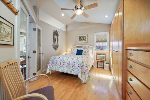 Hanna's House by WanderLodges in Ashland