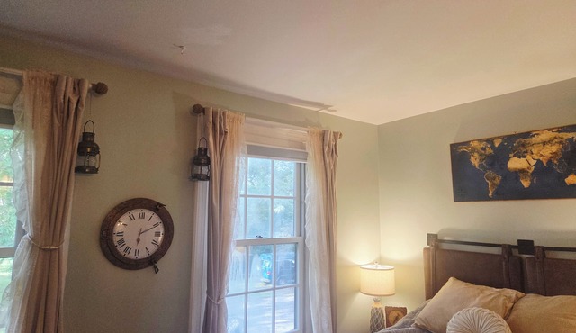 Historic 1825 Chesapeake Farm Stay in St. Leonard