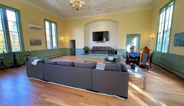 Historic Greek Revival ‘Gathering House in Killingly