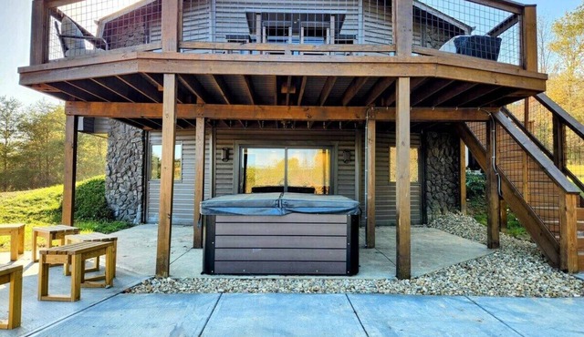 HiveHaven! Secluded Luxury Lodge in Lancaster