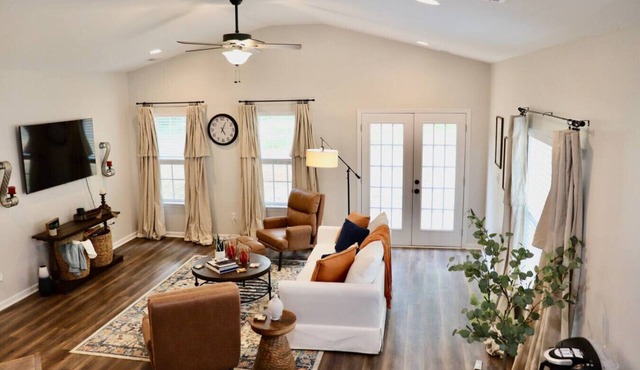 "Home Sweet Hangout" in Decatur