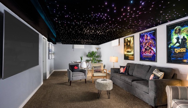 Hot Tub Fire Pit Grill, Movie House for 12! in Arvada