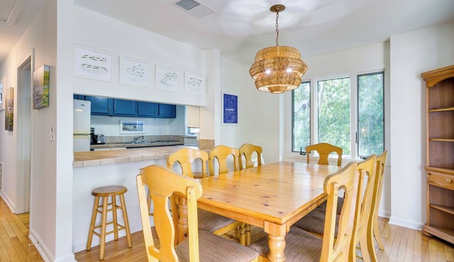 Kiawah Island Vacation Rental: Walk to Beach! in Kiawah Island
