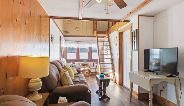 Lakefront Cottage #6 | Dock | Mtn & Lake Views in Bristol