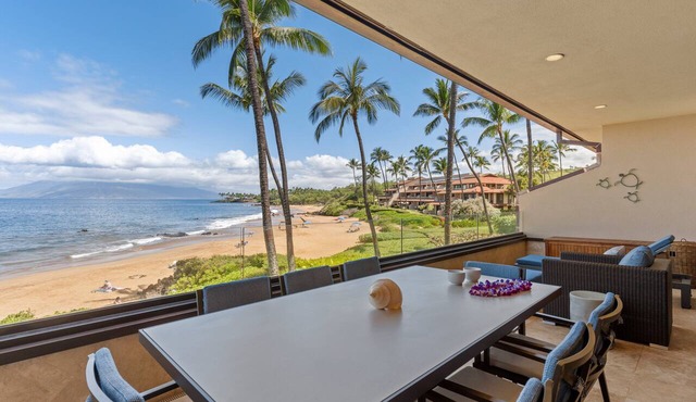 Luxurious Beachfront Condo with Modern Amenities - Makena Surf Resort #E-203 in Kihei