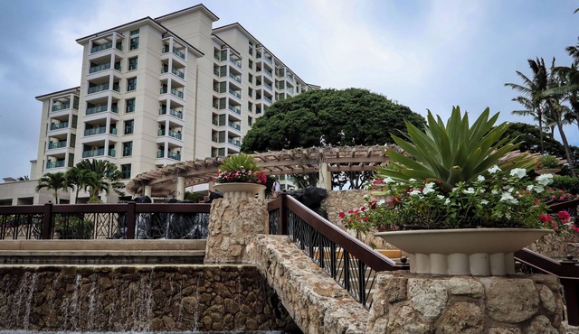 Marriott's Ko Olina Beach Club, full access to resort amenities, kitchenette in Kapolei