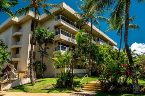 Maui Banyan in Wailea