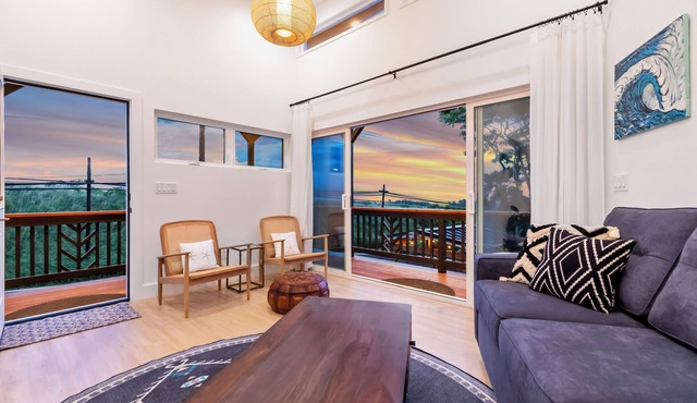 Modern ocean view suite walking distance to the coolest beach town in Maui