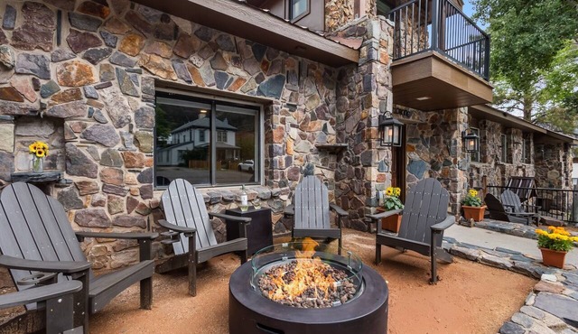 New! 5BR Retreat at Munn Park Lodge | Wine Room | Sauna | Wellness Room in Ouray