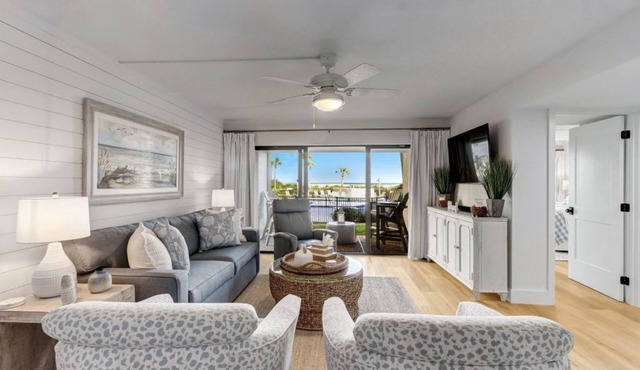 Oceanfront Ground-Floor Escape Quiet Beaches & Better Rates in Fernandina Beach