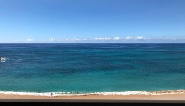 Oceanfront Hawaiian Princess 1002 1990/NUC-2258