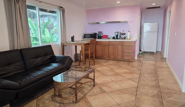Oceanview 2-bedroom apartment in Kealakekua Kona in Kealakekua