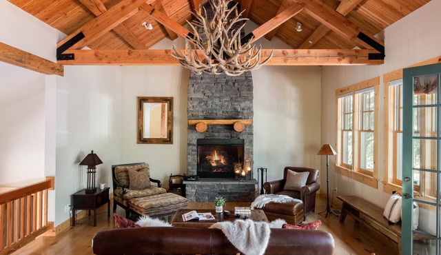 Outpost: Granite Ridge Homestead 3093 - Hot Tub! in Teton Village