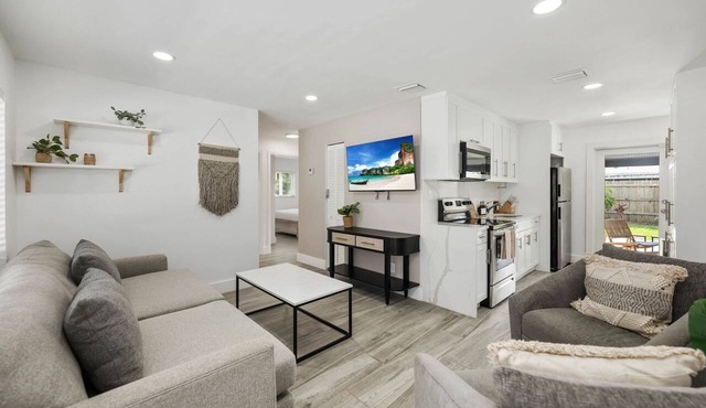 PALM14 | delightful oasis in Pompano Beach in Pompano Beach