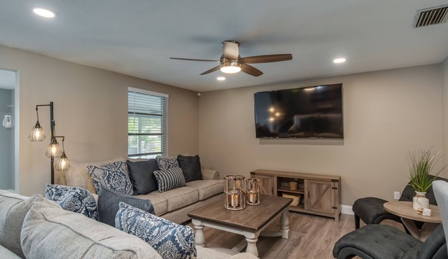 ⭐️POOL|GAMEROOM*Lanai Hangout*Open Concept Design🌊 in Ocala
