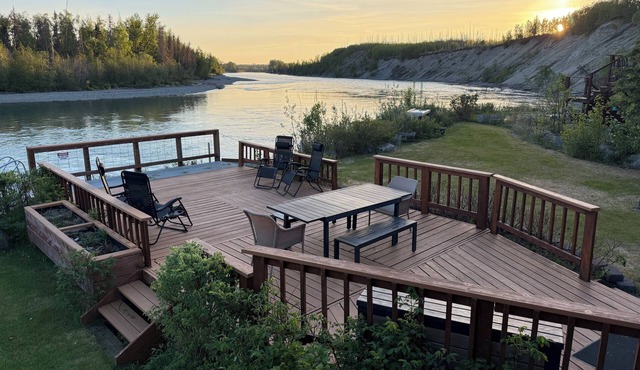 Pristine riverfront 2-bedroom house with private dock, huge deck, and gazebo! in Sterling
