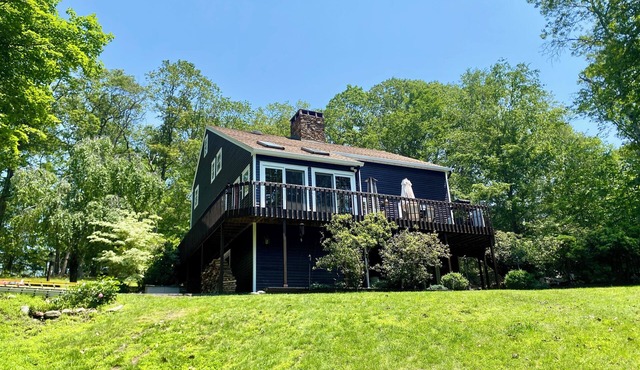 Private Estate - Serenity, Luxury Features & Space in Danbury