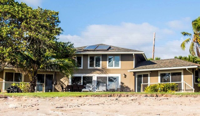 Secluded Oceanfront Villa with Spectacular Views of Kekaha Beach in Kauai, Hawaii