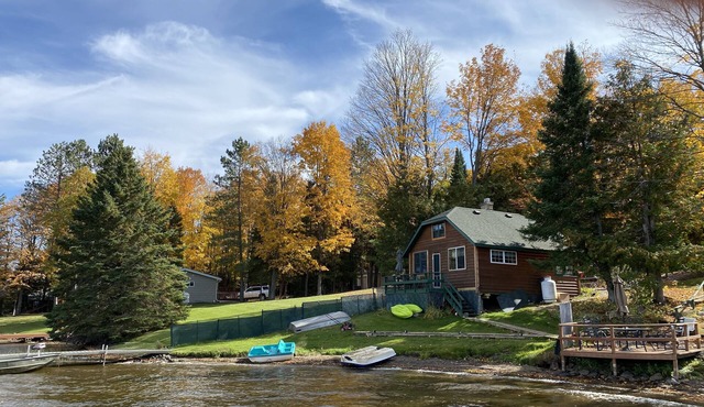 Small rustic cabin on beautiful Sunset Lake with great views of the sunsets in Iron River